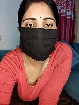 Snapshot of Kritika_Hotty chatting on February 2025 01:06:01 PM Kritika Hotty online show from February 2025 01:06:01 PM