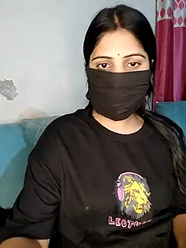 Snapshot of Kritika_Hotty chatting on February 2025 04:05:02 PM Kritika Hotty online show from February 2025 04:05:02 PM