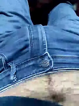 Snapshot of fuckboi2103 chatting on January 2025 09:59:01 AM fuckboi2103 online show from January 2025 09:59:01 AM