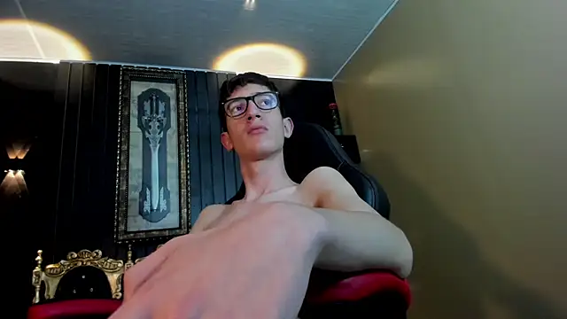 Erik Osorio online show from January 2025 10:36:01 PM