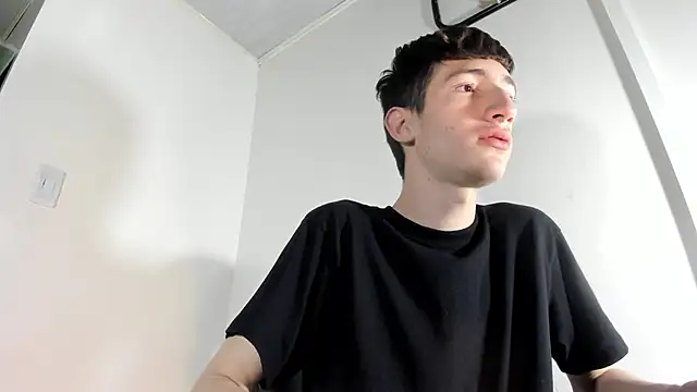 Erik Osorio online show from January 2025 04:45:01 PM