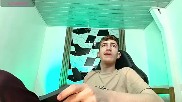 Erik Osorio online show from March 2025 07:17:01 PM