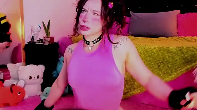 Snapshot of _riassgremory chatting on November 2025 02:50:01 PM riassgremory online show from November 2025 02:50:01 PM