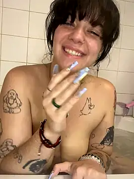 Snapshot of pircilla23 chatting on September 2025 05:01:02 PM pircilla23 online show from September 2025 05:01:02 PM