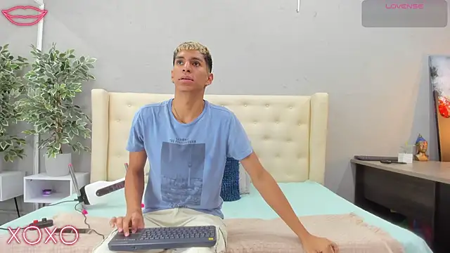 kieran derek online show from March 2025 03:23:02 AM