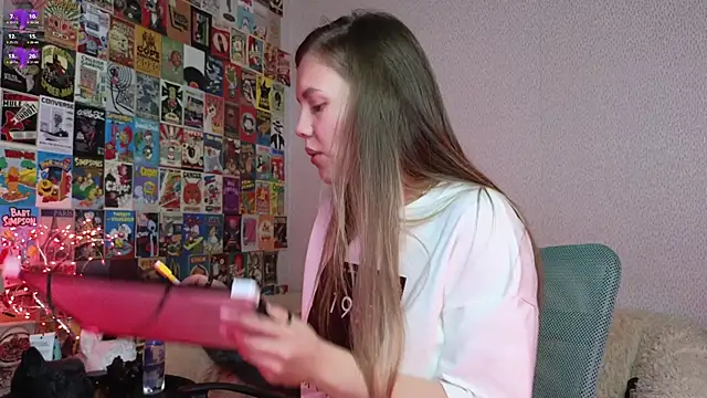 LittleLeen online show from September 2025 03:59:01 PM