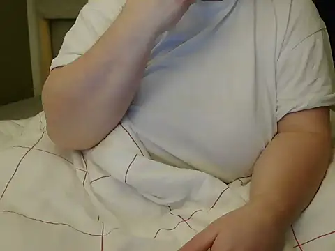 Snapshot of MarthaBriest chatting on February 2025 03:01:02 AM MarthaBriest online show from February 2025 03:01:02 AM