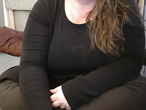 Snapshot of MarthaBriest chatting on March 2025 08:19:02 AM MarthaBriest online show from March 2025 08:19:02 AM