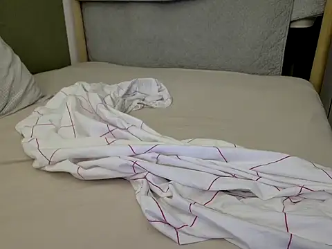 Snapshot of MarthaBriest chatting on September 2025 03:10:02 AM MarthaBriest online show from September 2025 03:10:02 AM