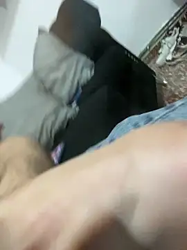 Snapshot of Tomito14 chatting on October 2025 06:38:01 AM Tomito14 online show from October 2025 06:38:01 AM