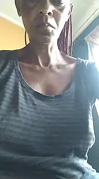 Snapshot of sweets_80 chatting on December 2024 03:43:01 AM sweets 80 online show from December 2024 03:43:01 AM