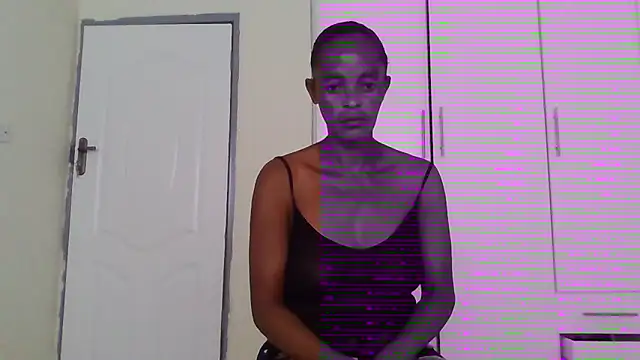 Snapshot of sweets_80 chatting on October 2025 04:35:02 AM sweets 80 online show from October 2025 04:35:02 AM