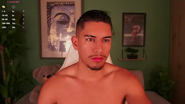 Aaronfox x online show from February 2025 10:43:02 AM