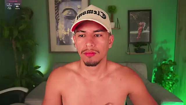 Aaronfox x online show from February 2025 09:22:01 AM