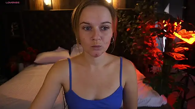 MaribelRiverr  online show from October 2025 05:39:02 AM