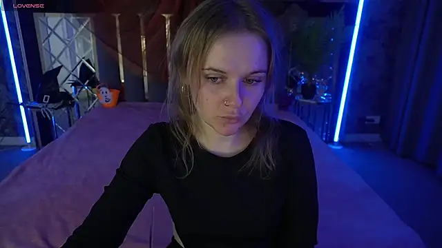 MaribelRiverr  online show from October 2025 06:39:02 AM