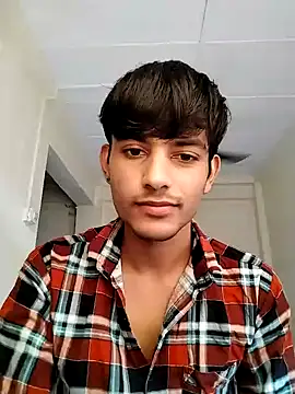 kingkartik7 online show from December 2024 10:04:02 AM