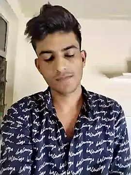 kingkartik7 online show from January 2025 09:26:01 PM