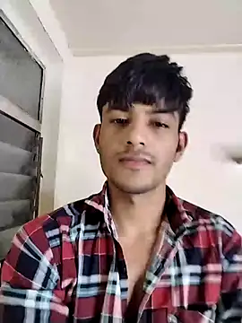 kingkartik7 online show from February 2025 10:21:01 PM