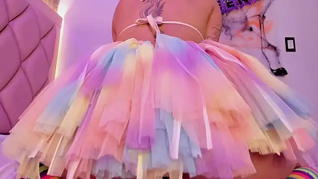 Snapshot of AntonellaQueenn chatting on October 2025 11:42:01 AM AntonellaQueenn online show from October 2025 11:42:01 AM