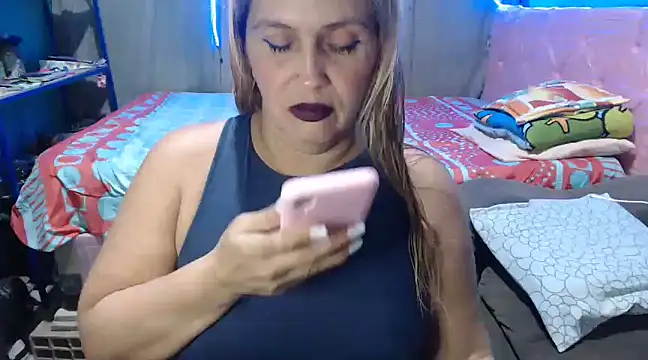 mom son dirty online show from February 2025 12:51:01 AM