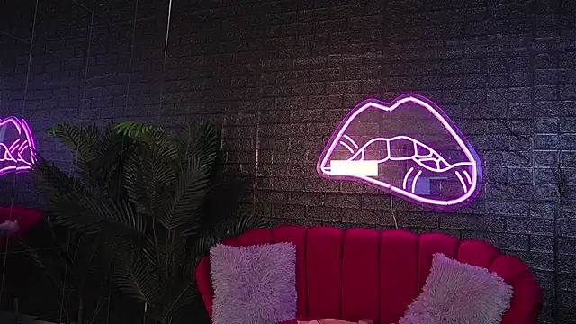 AlexissTexass online show from February 2025 11:09:01 AM