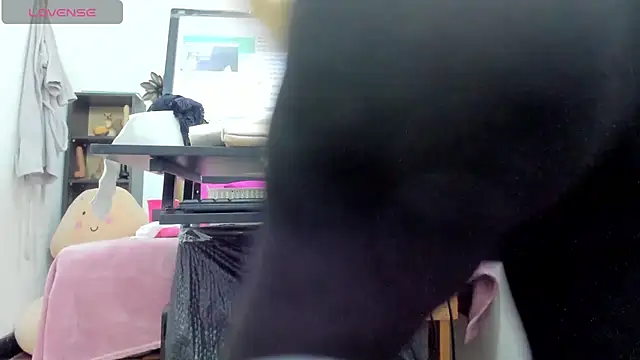 Snapshot of Dalia_20 chatting on March 2025 11:50:02 PM Dalia 20 online show from March 2025 11:50:02 PM