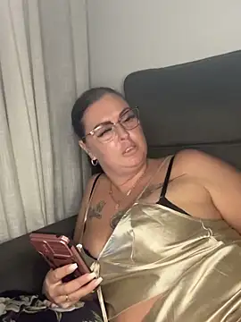 vanessaNL online show from December 2024 10:47:01 PM