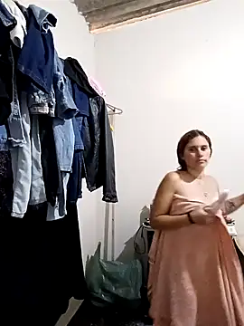 Scarlett-Leh online show from December 2024 06:28:01 PM