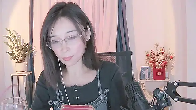 Amity-ox online show from March 2025 01:49:01 PM