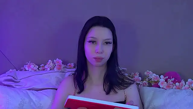 MaliaLandre online show from January 2025 10:49:02 AM