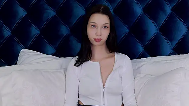 MaliaLandre online show from February 2025 01:22:01 AM