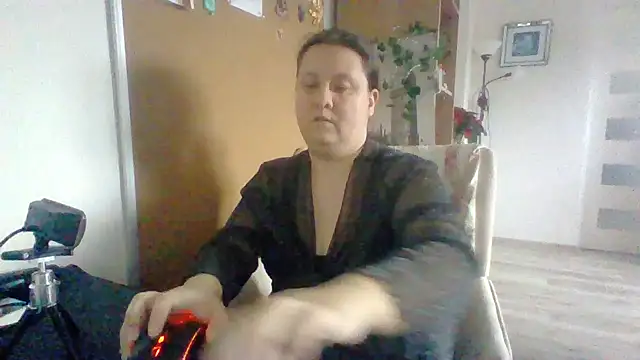 ReifeVenna online show from December 2024 10:18:01 AM