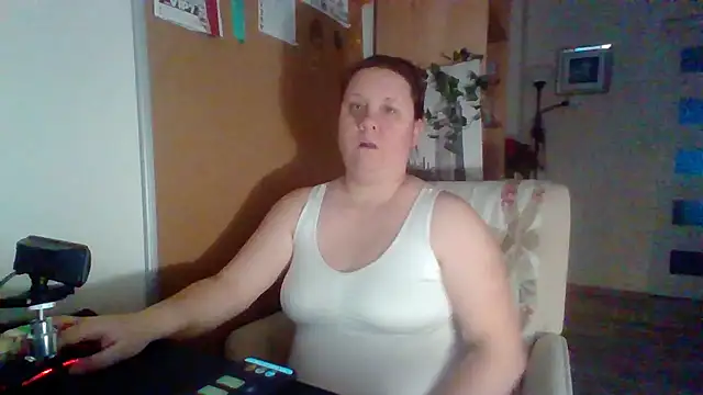 ReifeVenna online show from December 2024 03:32:02 PM