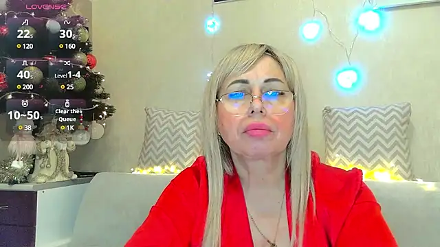 SusieNoreen online show from January 2025 04:15:01 AM