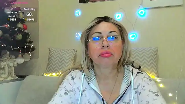 SusieNoreen online show from January 2025 12:55:02 AM