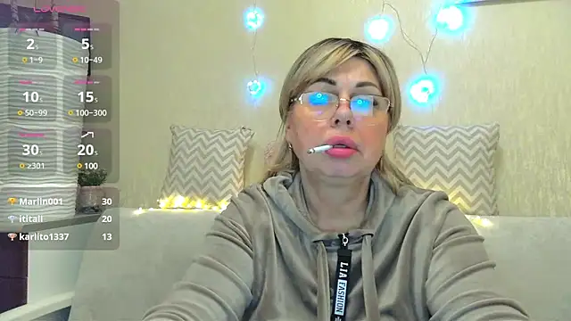 SusieNoreen online show from January 2025 03:10:02 PM