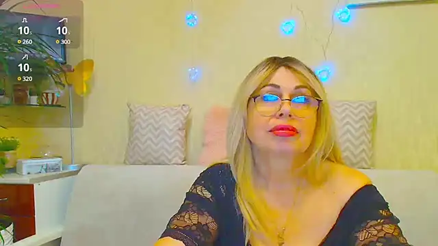 SusieNoreen online show from February 2025 09:05:01 AM