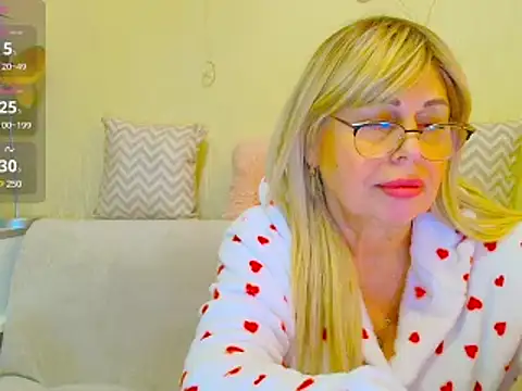 SusieNoreen online show from February 2025 10:37:02 AM