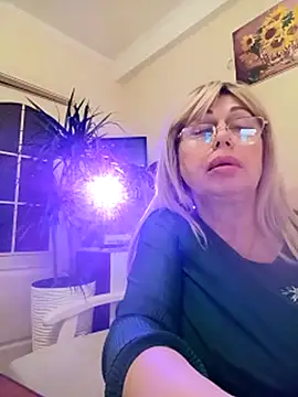 SusieNoreen online show from March 2025 05:31:02 AM