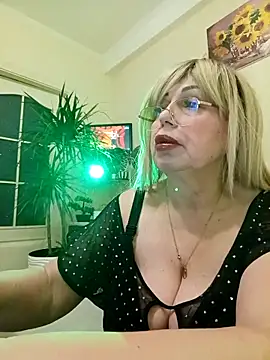 SusieNoreen online show from March 2025 06:01:01 AM