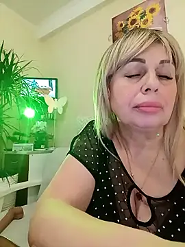 SusieNoreen online show from March 2025 09:02:01 AM