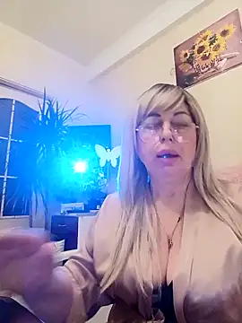 SusieNoreen online show from March 2025 01:09:02 AM