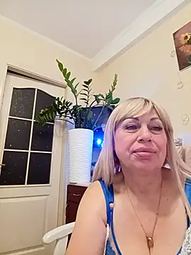 SusieNoreen online show from September 2025 11:49:01 PM