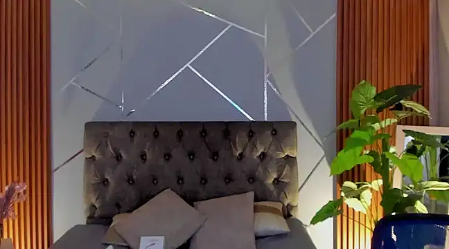 Snapshot of SofiaGomez420 chatting on December 2024 02:31:02 AM SofiaGomez420 online show from December 2024 02:31:02 AM