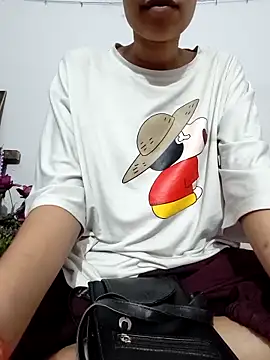 Snapshot of catreena chatting on October 2025 07:01:02 PM catreena online show from October 2025 07:01:02 PM