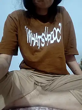 Snapshot of catreena chatting on November 2025 06:54:01 PM catreena online show from November 2025 06:54:01 PM