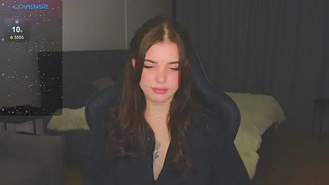 Snapshot of adrianawow1 chatting on November 2025 02:45:02 AM adrianawow1 online show from November 2025 02:45:02 AM