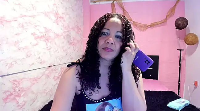 Brunette sasha online show from February 2025 01:33:01 PM