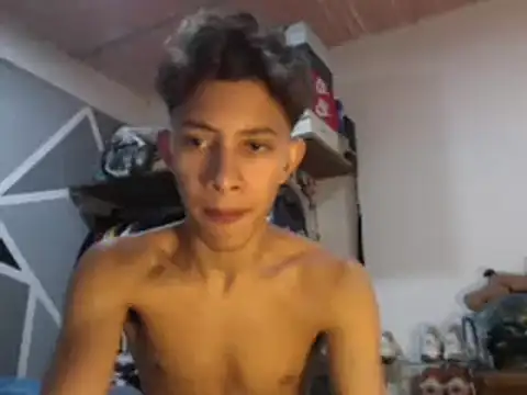 Snapshot of ferchitibellako chatting on December 2024 08:21:02 PM ferchitibellako online show from December 2024 08:21:02 PM